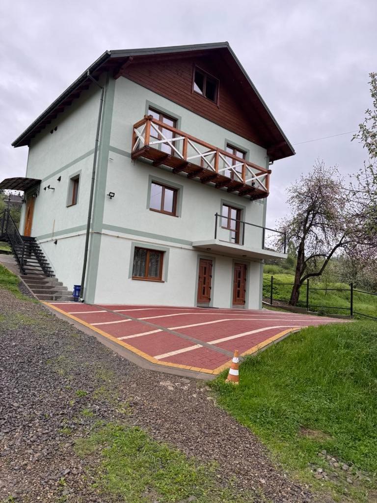 Villa Золота Рибка à Slavsko Extérieur photo